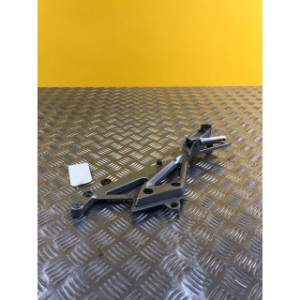 Platine repose pieds arrière droite pour HONDA NC 750D 2014