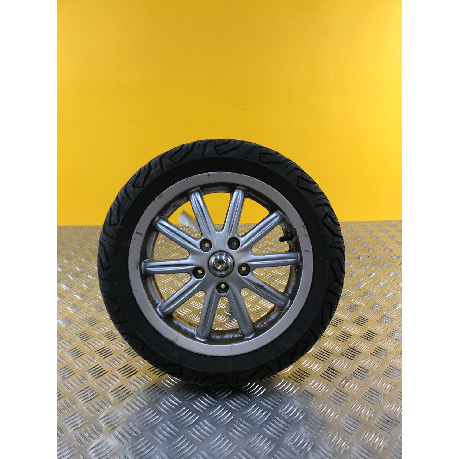 Jante avant gauche pour PIAGGIO MP3 500 2012