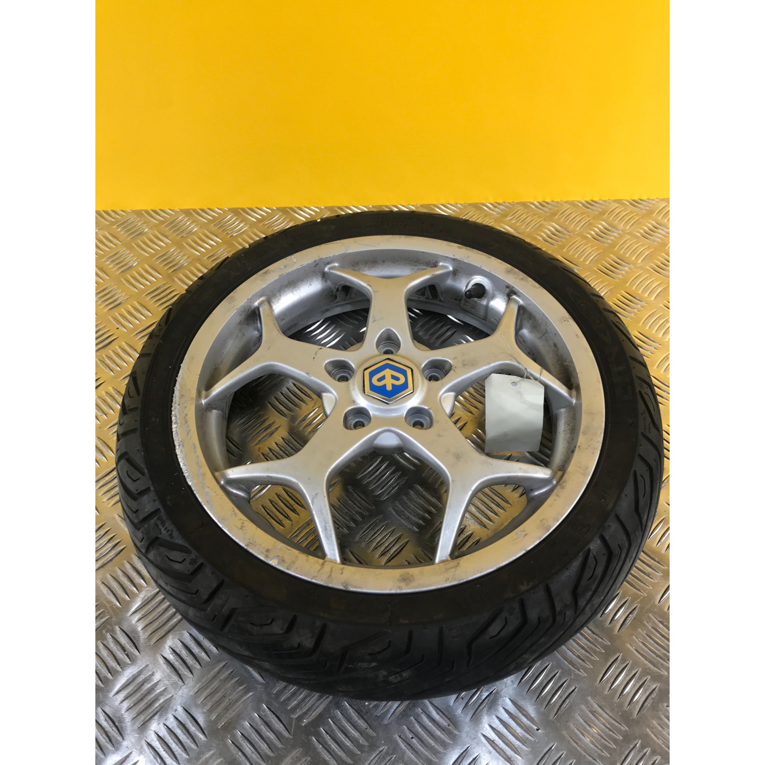 Jante avant droite pour PIAGGIO MP3 500 LT 2017