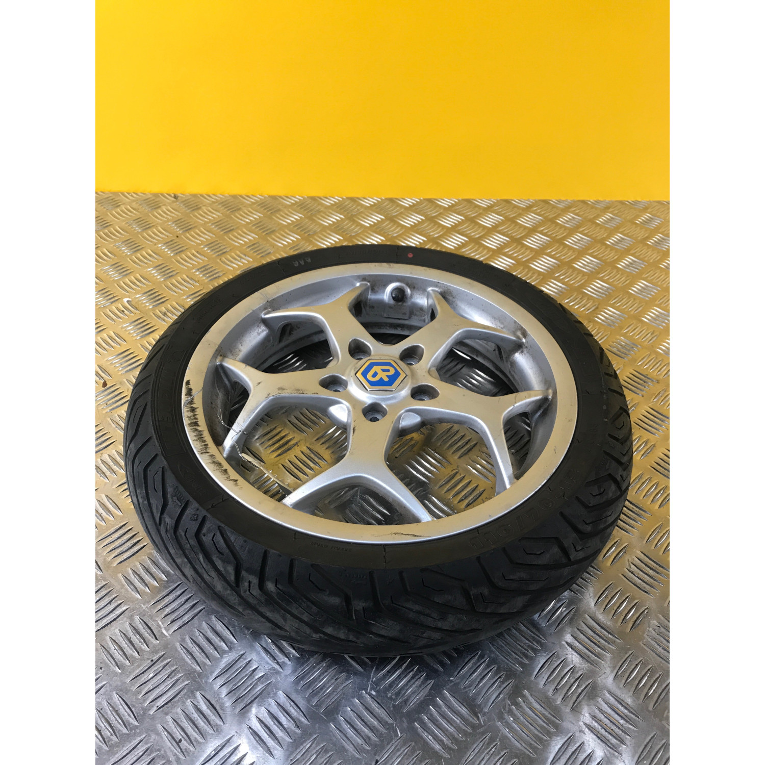 Jante avant gauche pour PIAGGIO MP3 500 LT 2017