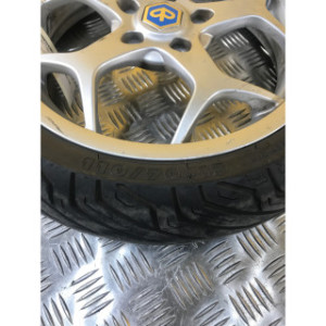 Jante avant gauche pour PIAGGIO MP3 500 LT 2017