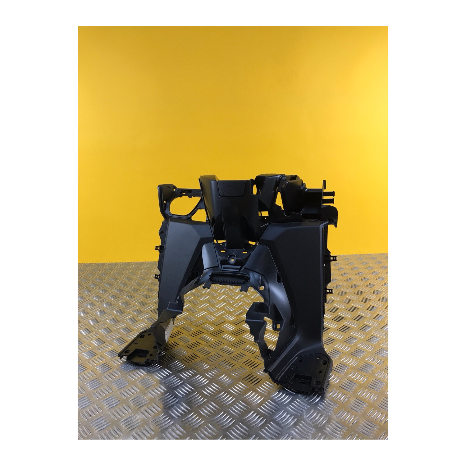 Tablier arrière pour HONDA FORZA 350 2022