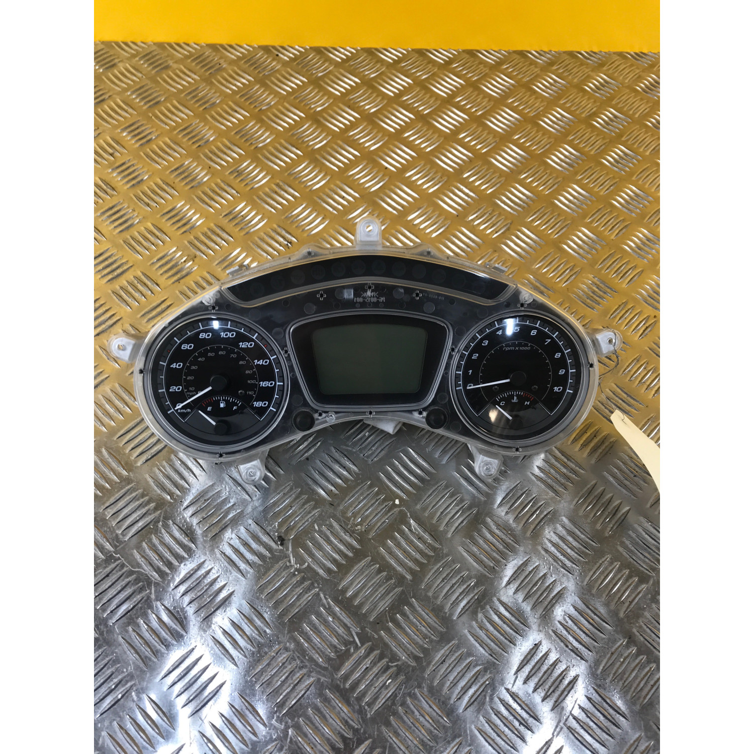 Compteur tableau de bord pour PIAGGIO MP3 500 LT 2017