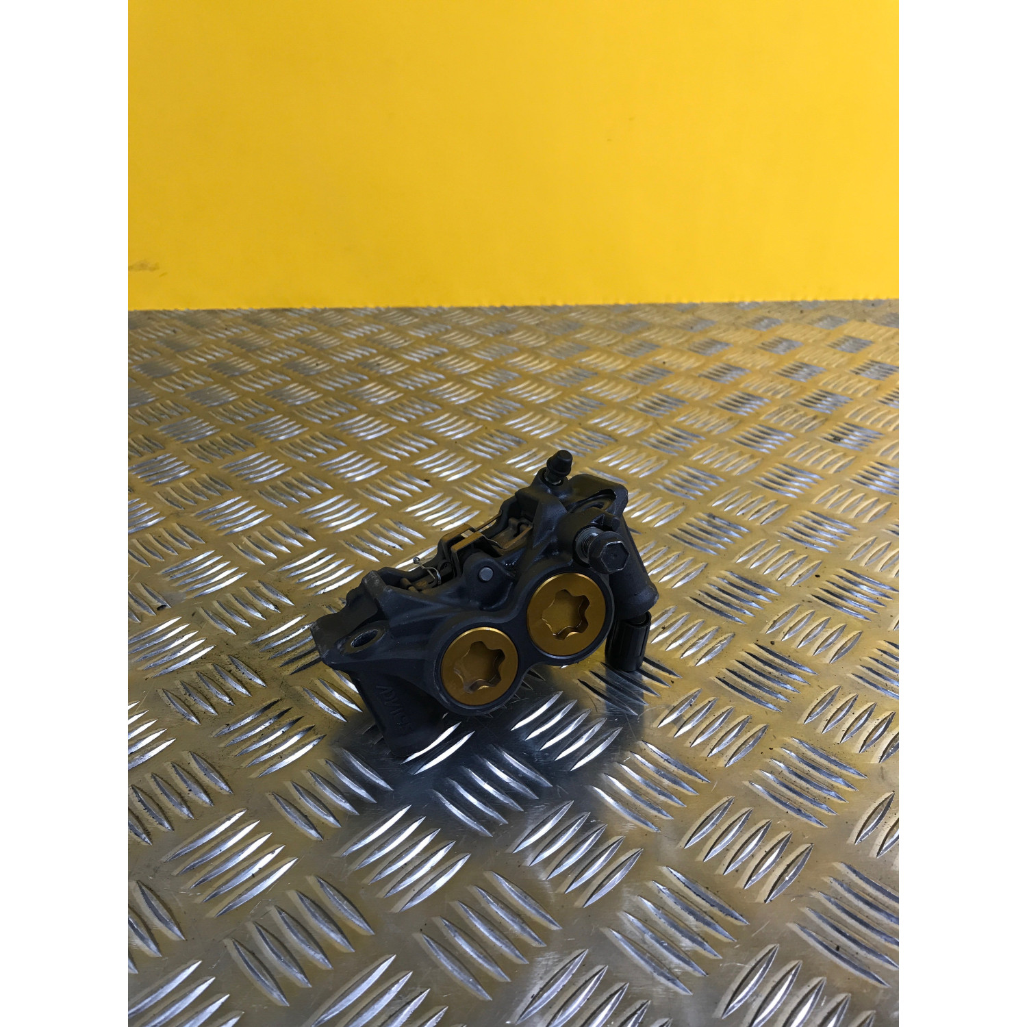 étriers de frein avant droit pour YAMAHA T MAX 560 2020