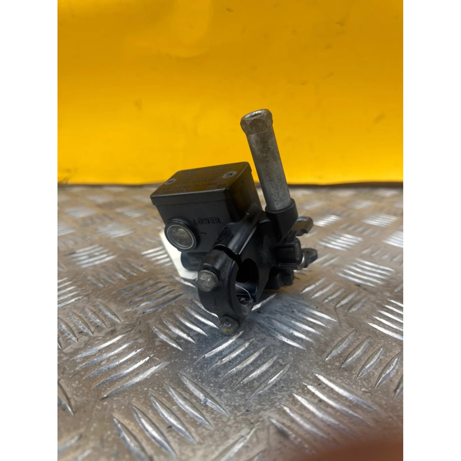 Maitre cylindre frein arrière pour HONDA SH 125 2010