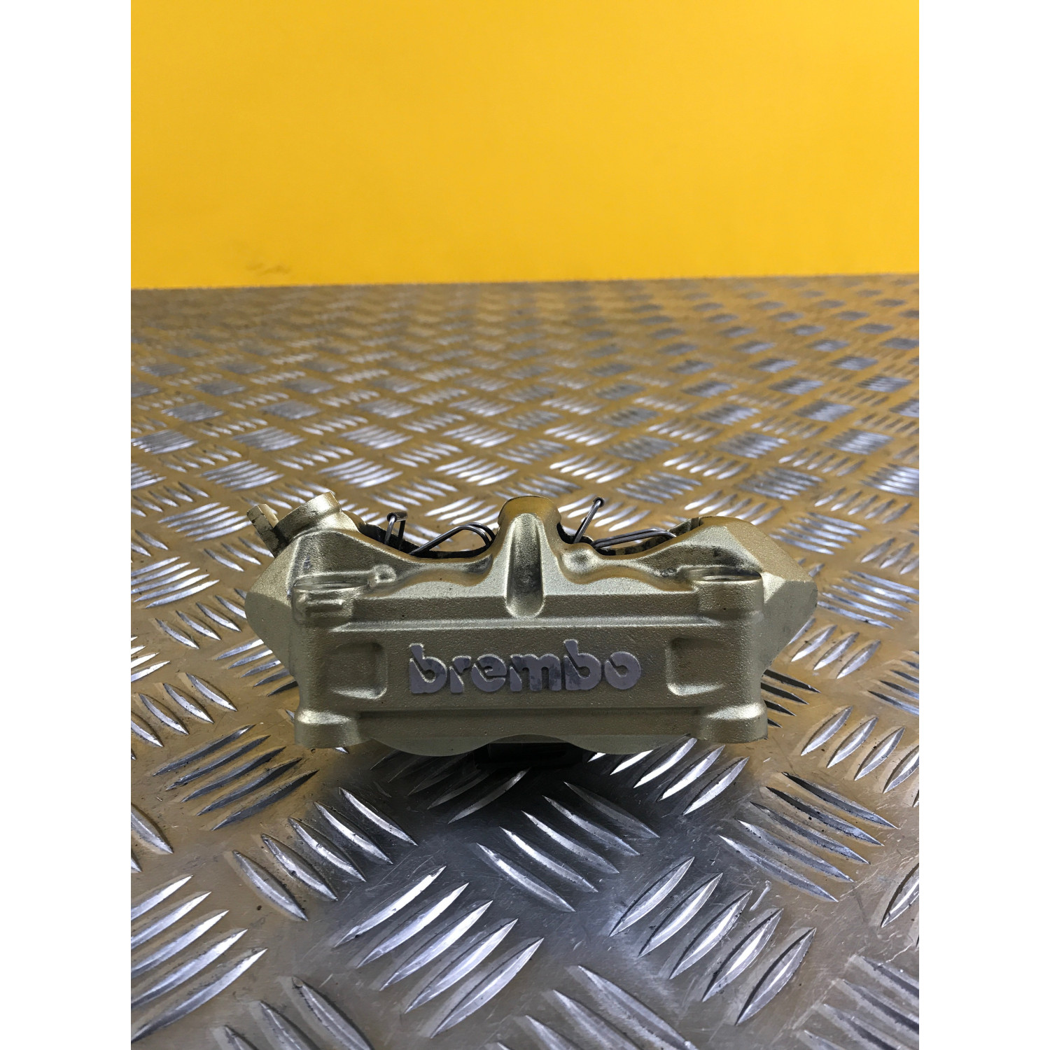 étriers de frein avant gauche pour BMW S 1000 RR 2012