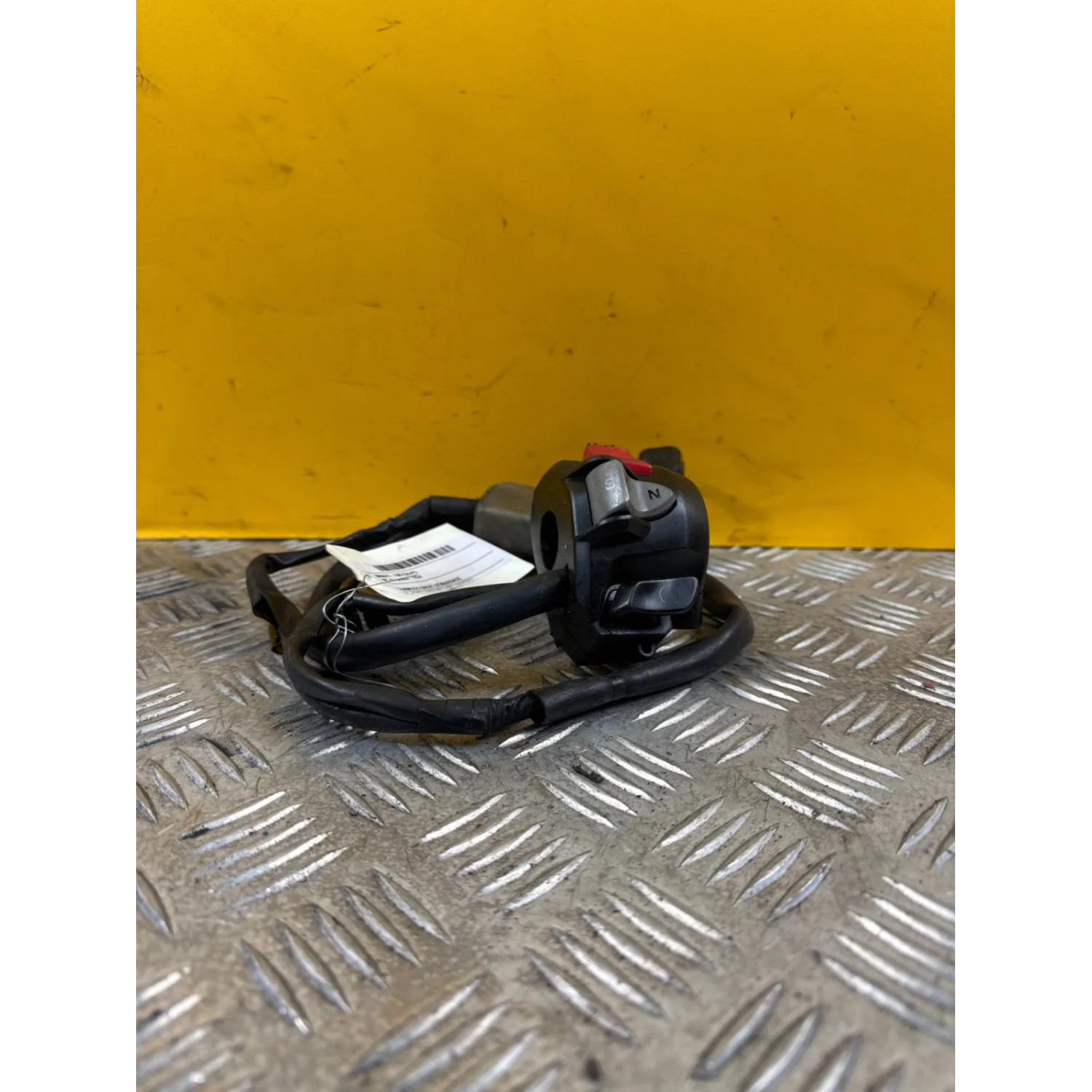 Commodo droit démarrage pour HONDA XADV 750 2017