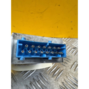 BOITIER DE COMMANDE ESSUIE GLACE AVANT pour BMW C1 125 2002