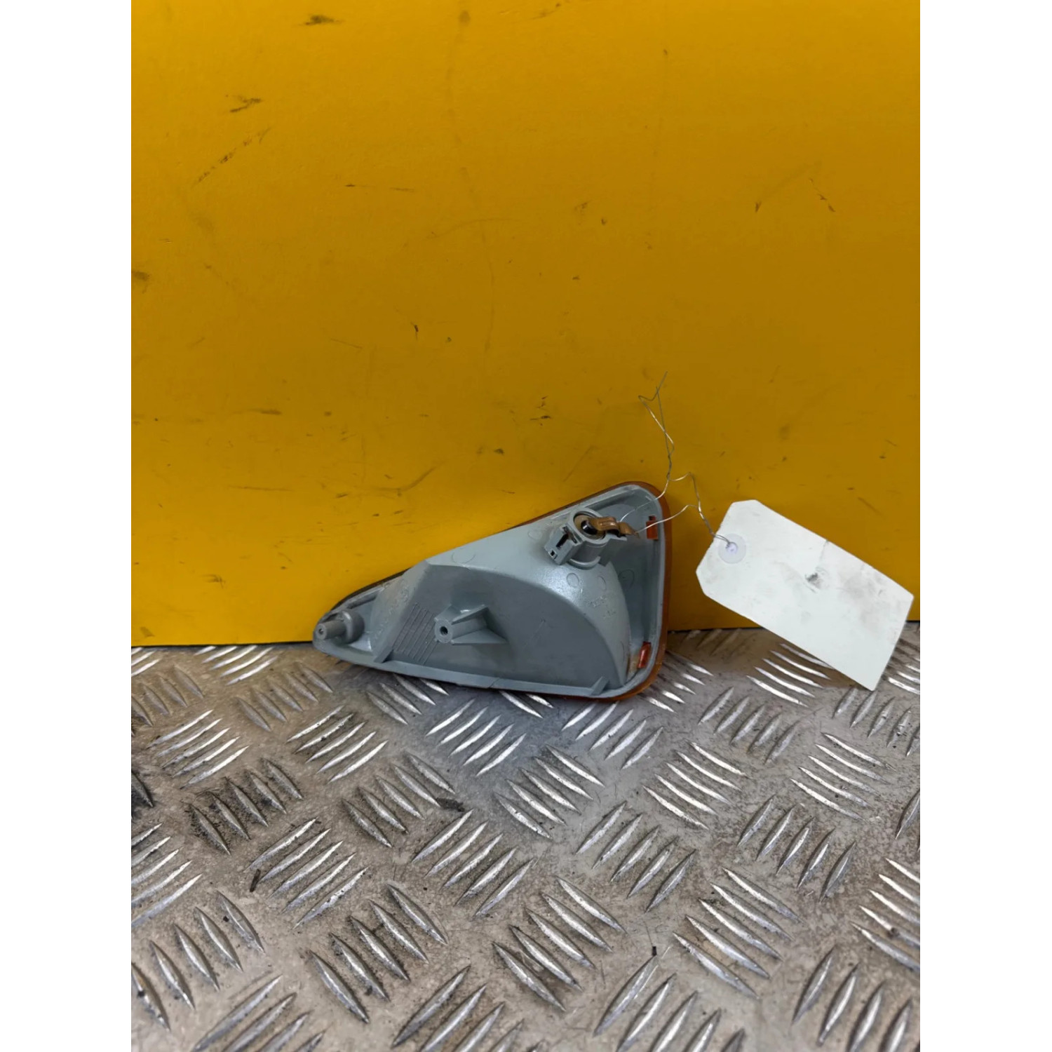 Clignotant avant droit pour BMW C1 125 2002
