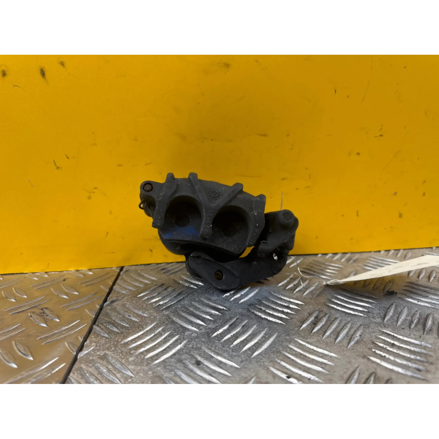 étrier de frein arrière pour BMW C1 125 2002