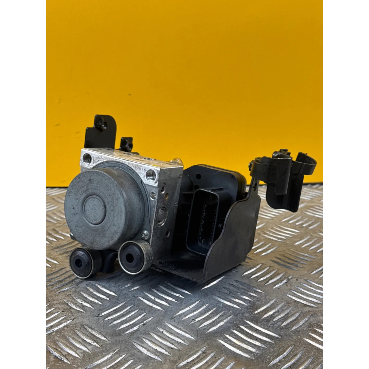 Bloc abs pour YAMAHA XJ 600 2010