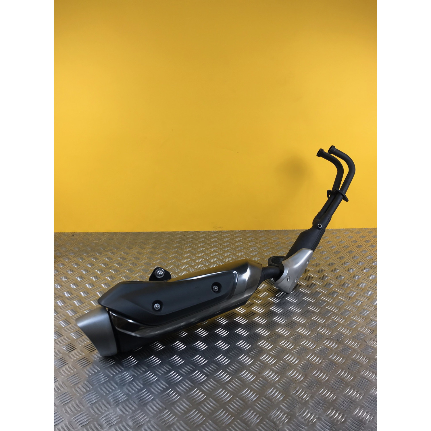 Ligne échappement pour YAMAHA T MAX 560