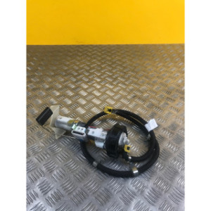 Pompe à essence pour PIAGGIO MP3 530 2024
