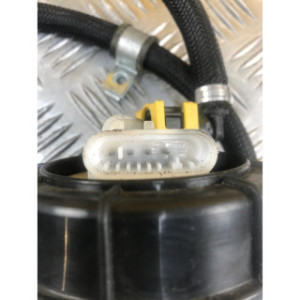 Pompe à essence pour PIAGGIO MP3 530 2024