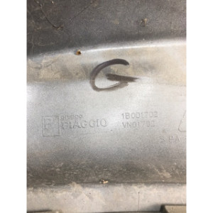 Demi coque arrière gauche pour PIAGGIO Medley 125 2020