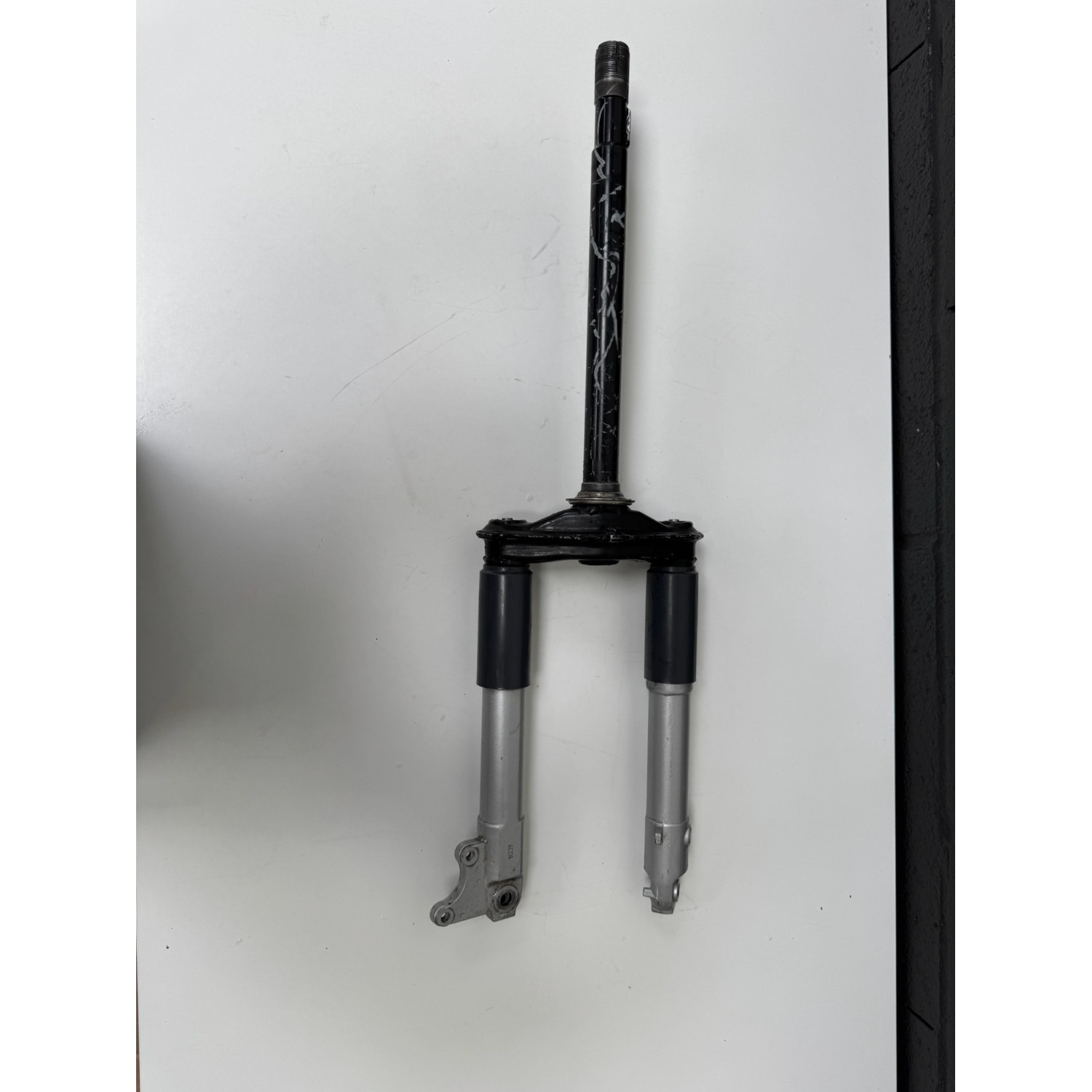 Fourche pour PIAGGIO ZIP 50 2025