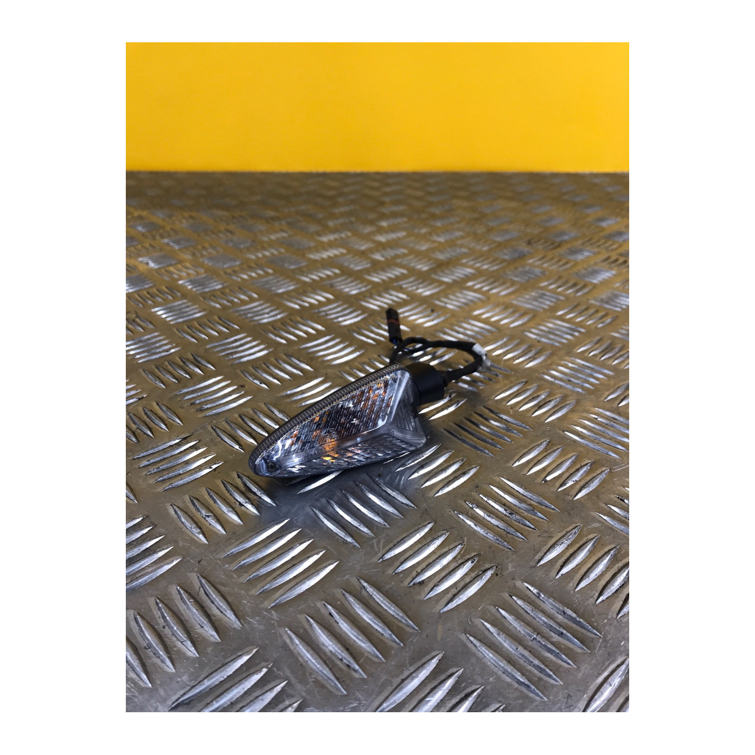 Clignotant avant droit pour BMW F 800 R 2015