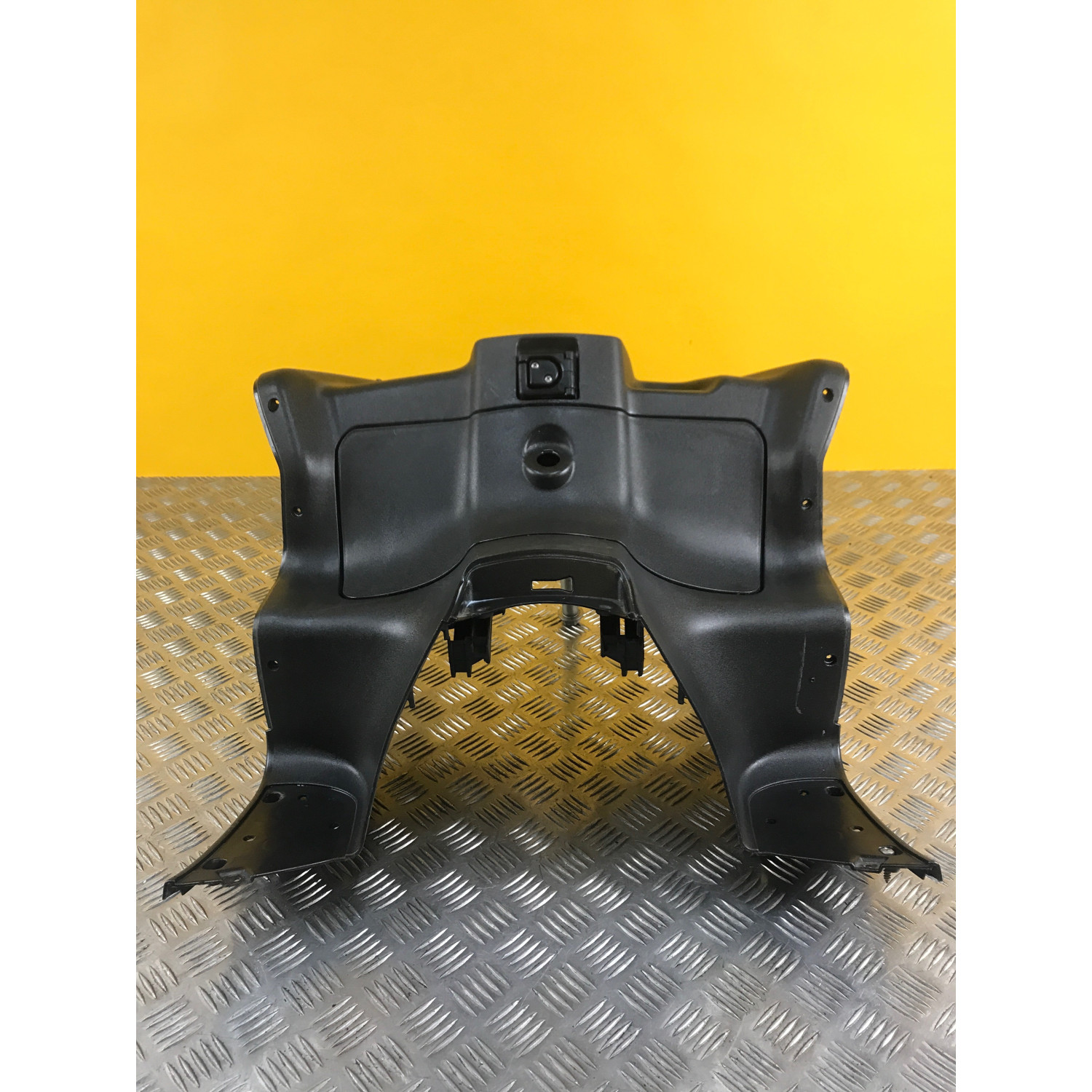 Tablier supérieur avant pour APRILIA ATLANTIC 500 2007