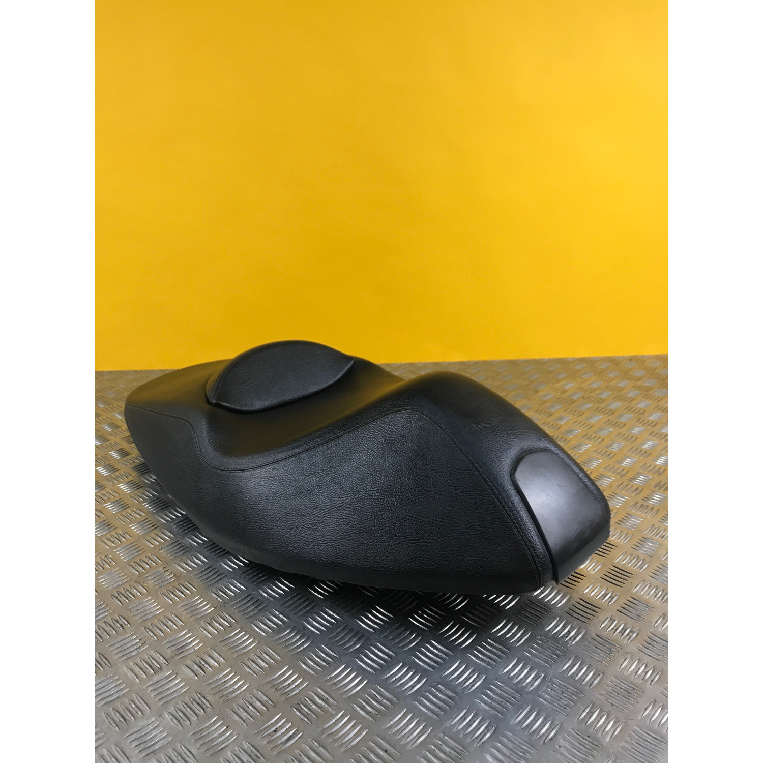 Selle pour APRILIA ATLANTIC 500 2007