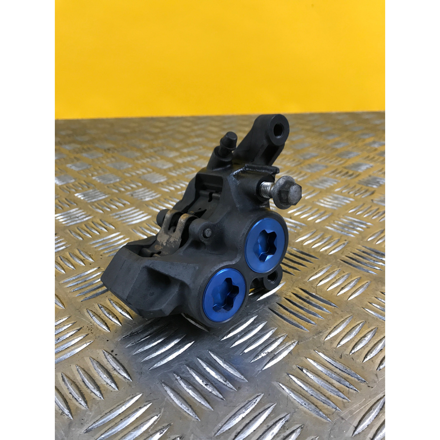 étriers de frein avant droit pour YAMAHA FAZER 600 2002