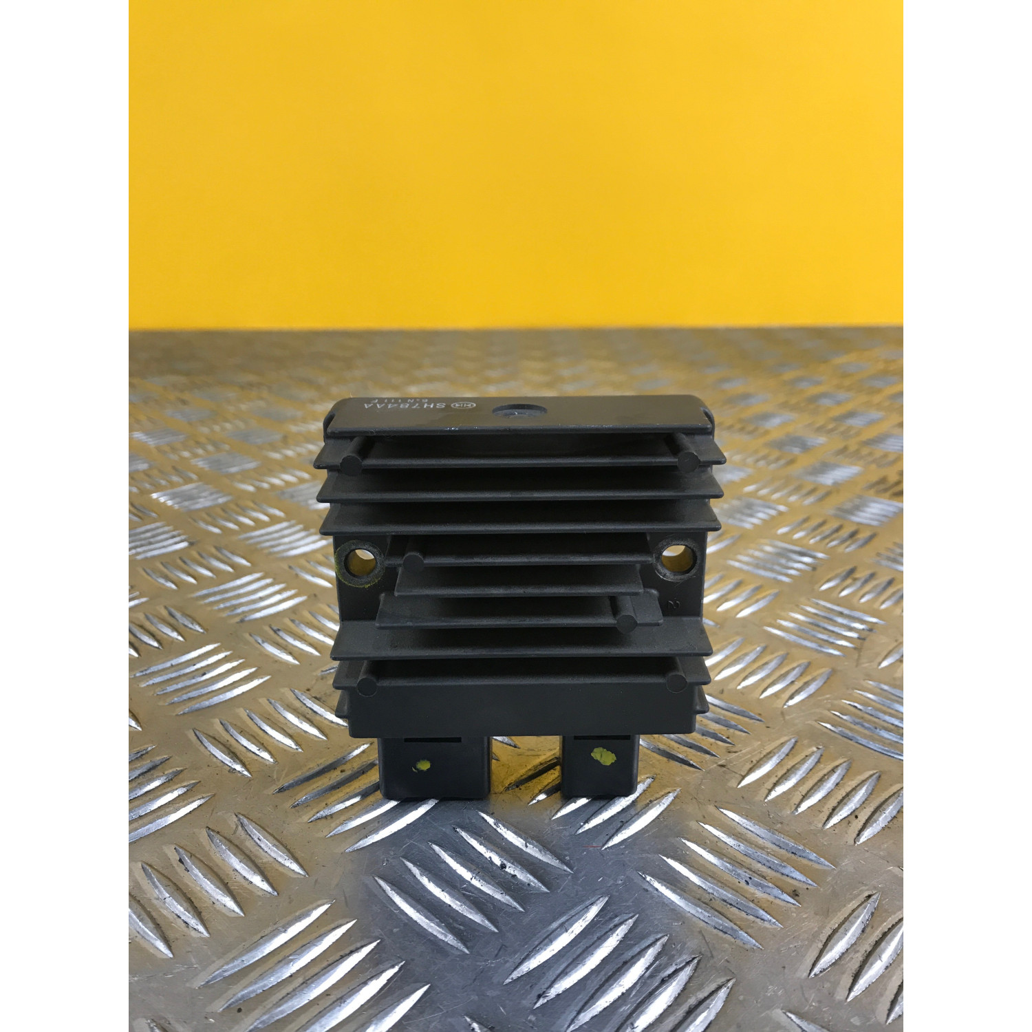 Régulateur de tension pour HONDA SH 300 2017