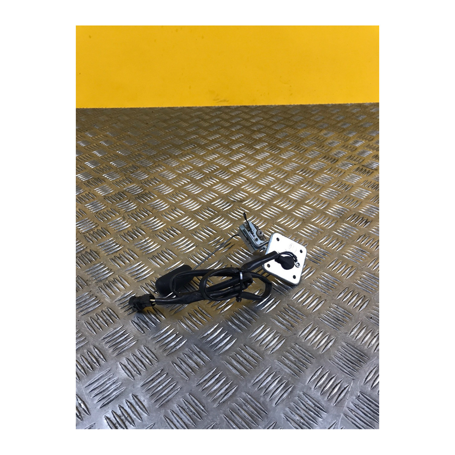 Jauge à carburant pour KAWASAKI GTR 1400 2010