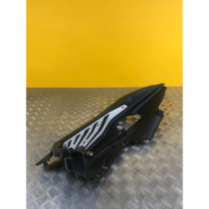 Marche pied droit pour PIAGGIO MP3 530 2024