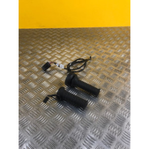 Kit de poignées chauffantes pour PIAGGIO MP3 530 2024