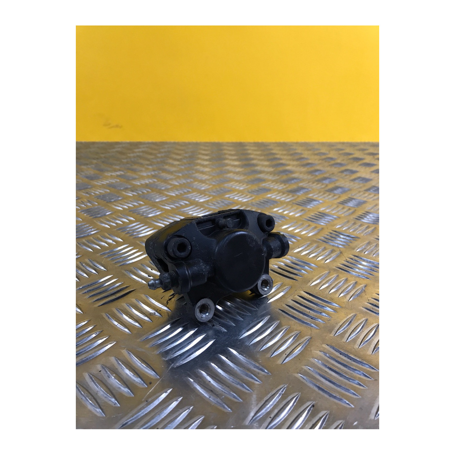 Etrier avant pour PIAGGIO VESPA 125 GT 2010