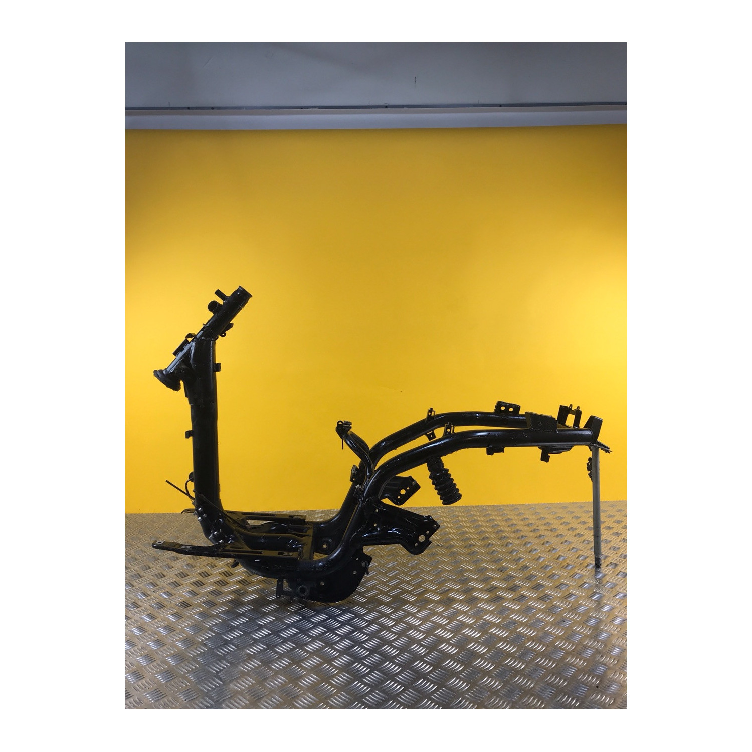 Cadre Carte grise pour PIAGGIO LIBERTY 125 2019