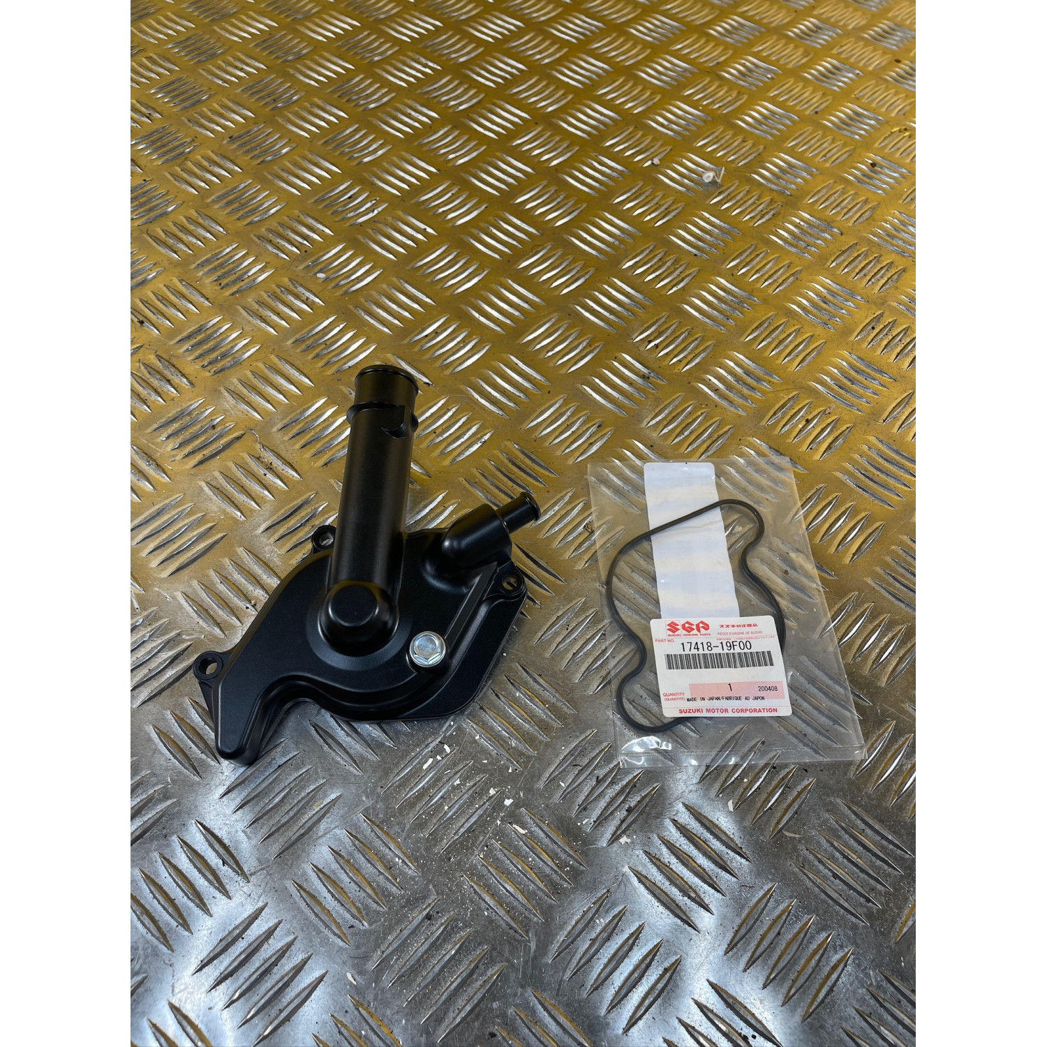 Carter de pompe à eau pour SUZUKI SV 650 17411-18K00