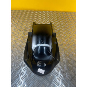 Passage de roue pour SUZUKI GSXF 650 77421090