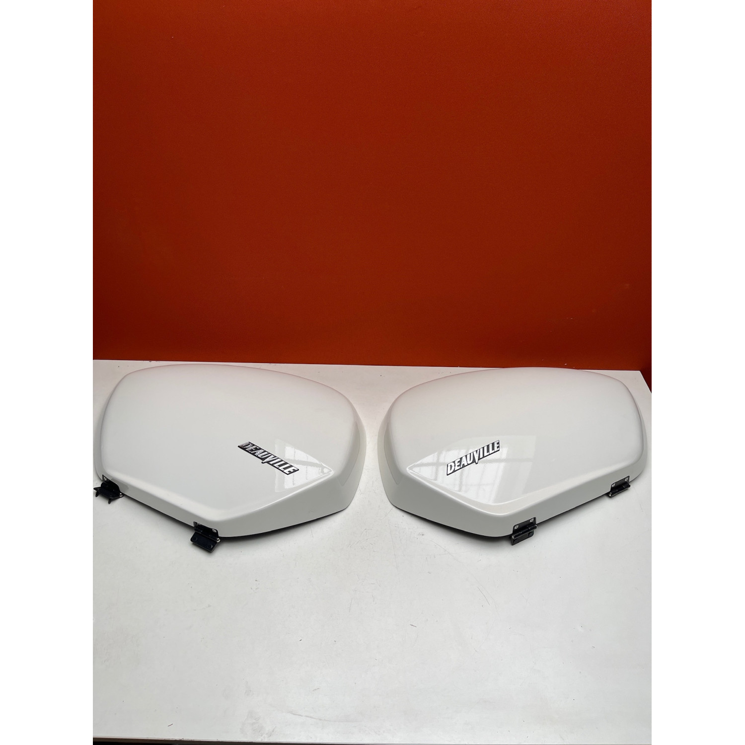 Capot de valise pour HONDA DEAUVILLE 700 08L52-MEW-841