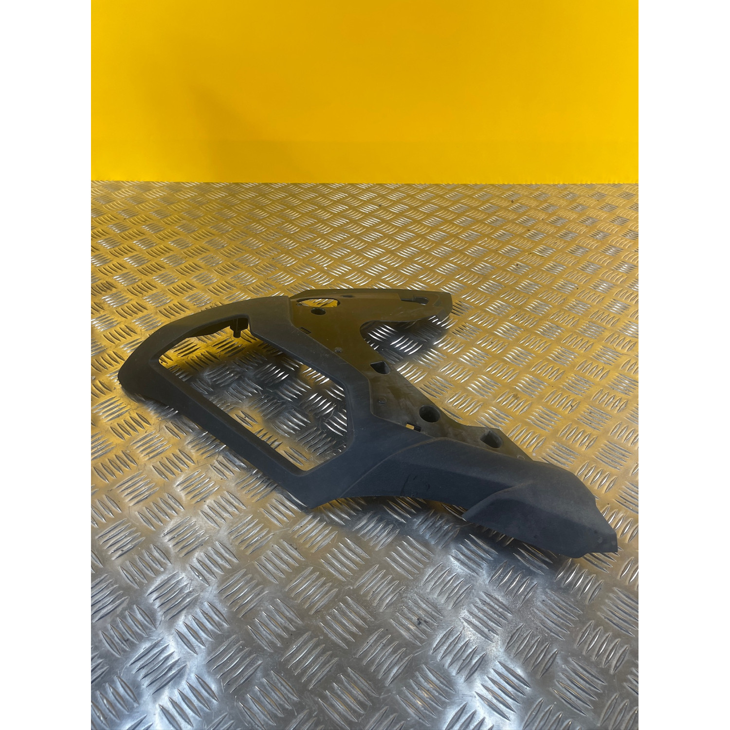 Cache lateral droit interieur pour KAWASAKI VERSYS 1000 49134-0004