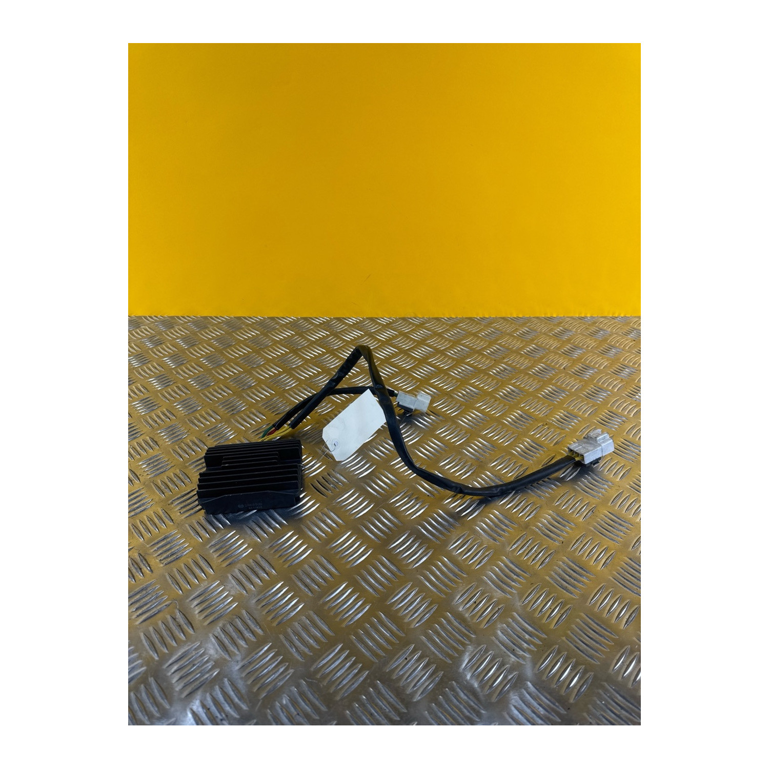 Régulateur de tension pour PIAGGIO MP3 300 IE LT ABS 2016