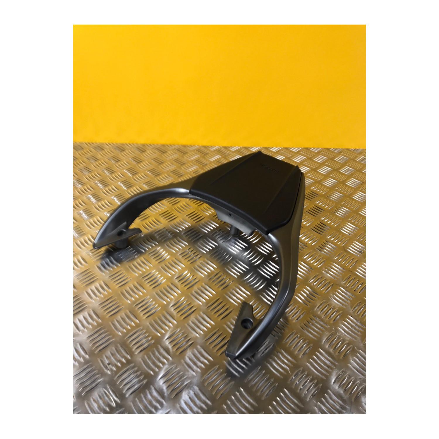 Poignée passager pour PIAGGIO BEVERLY 350 2020