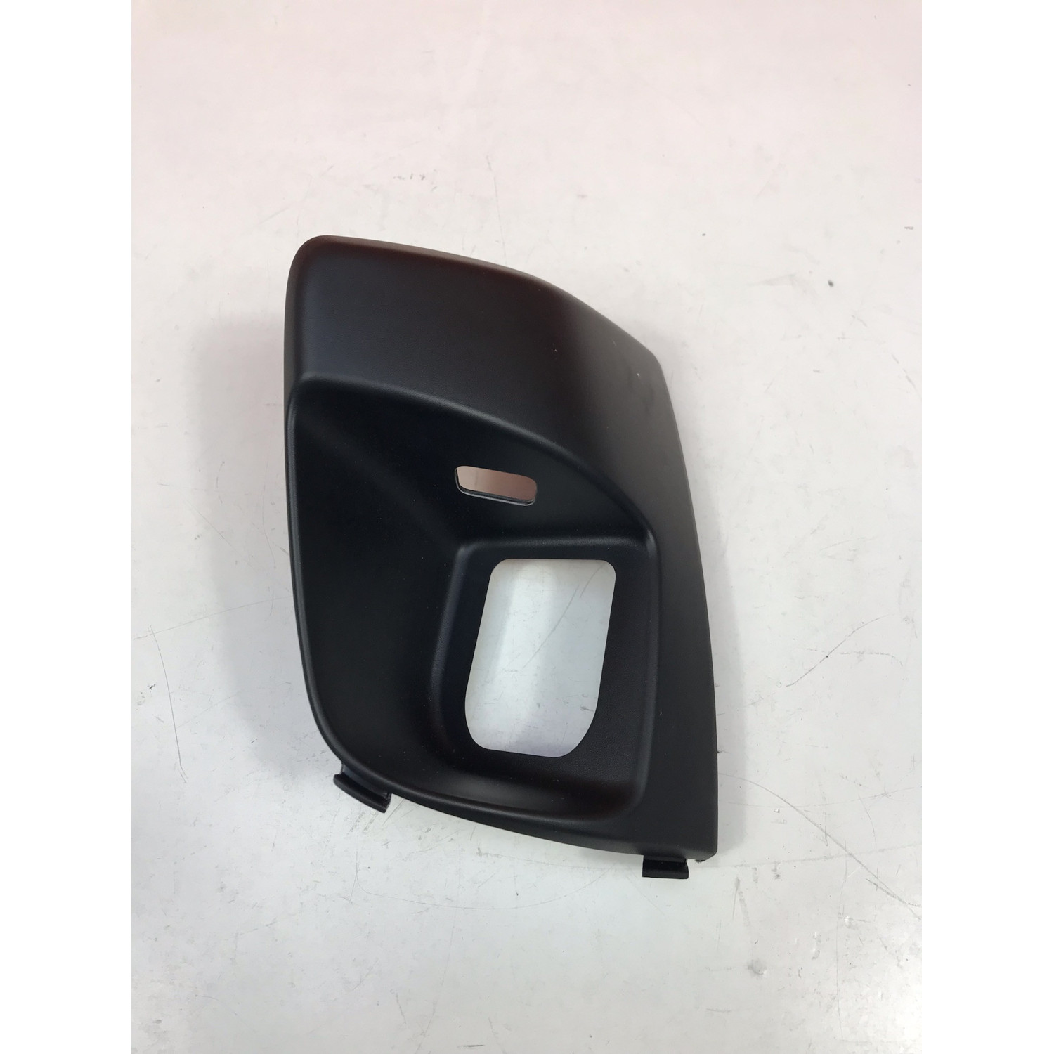 Carénage inférieur gauche pour HONDA PCX 125 81138-KWN-930ZB