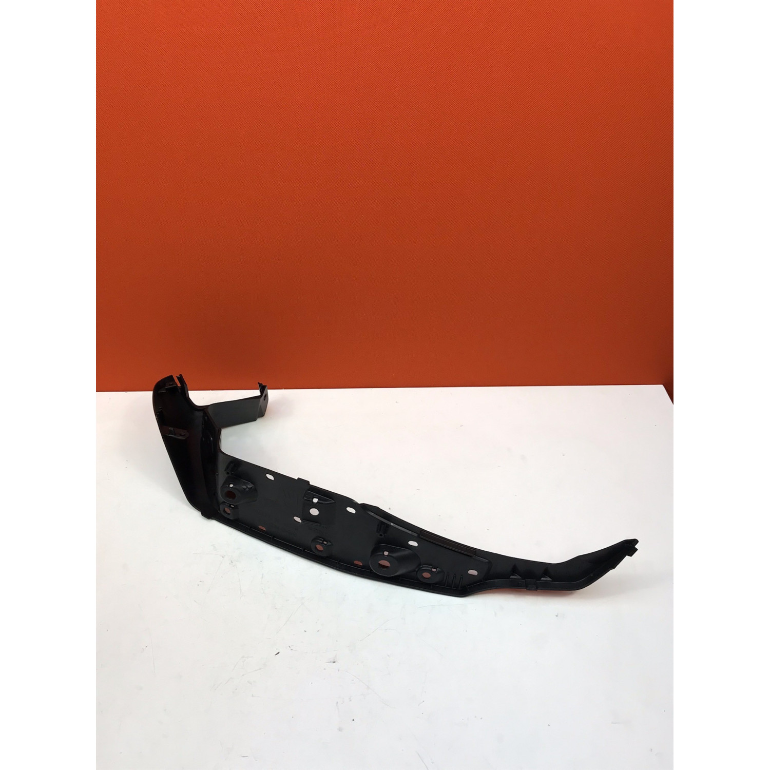 Carénage marche pied droit pour HONDA NC 700D 64510-MGS-D70