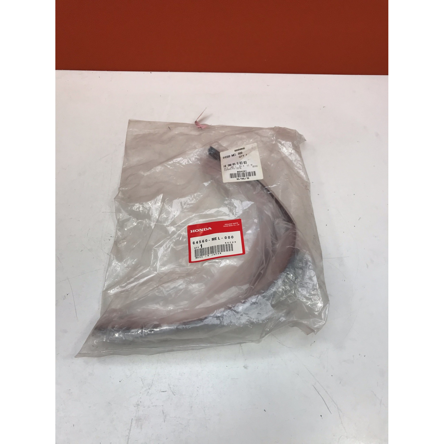 Carenage centrale arriere pour HONDA CBR 800 64560-MEL-000