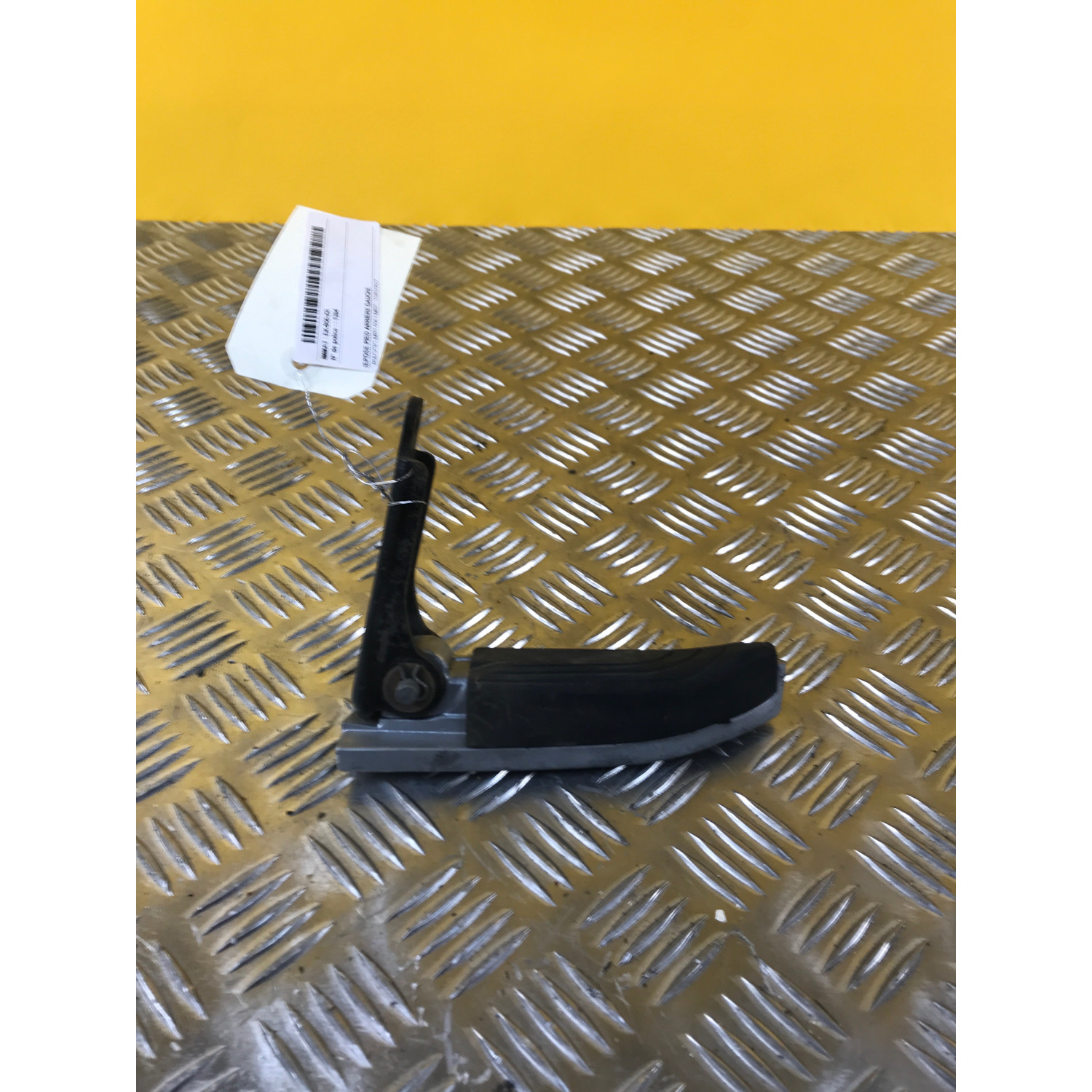 Repose pied arrière gauche pour PIAGGIO MP3 500 LT 2017